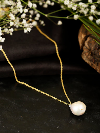 Pearl Drop Pendant